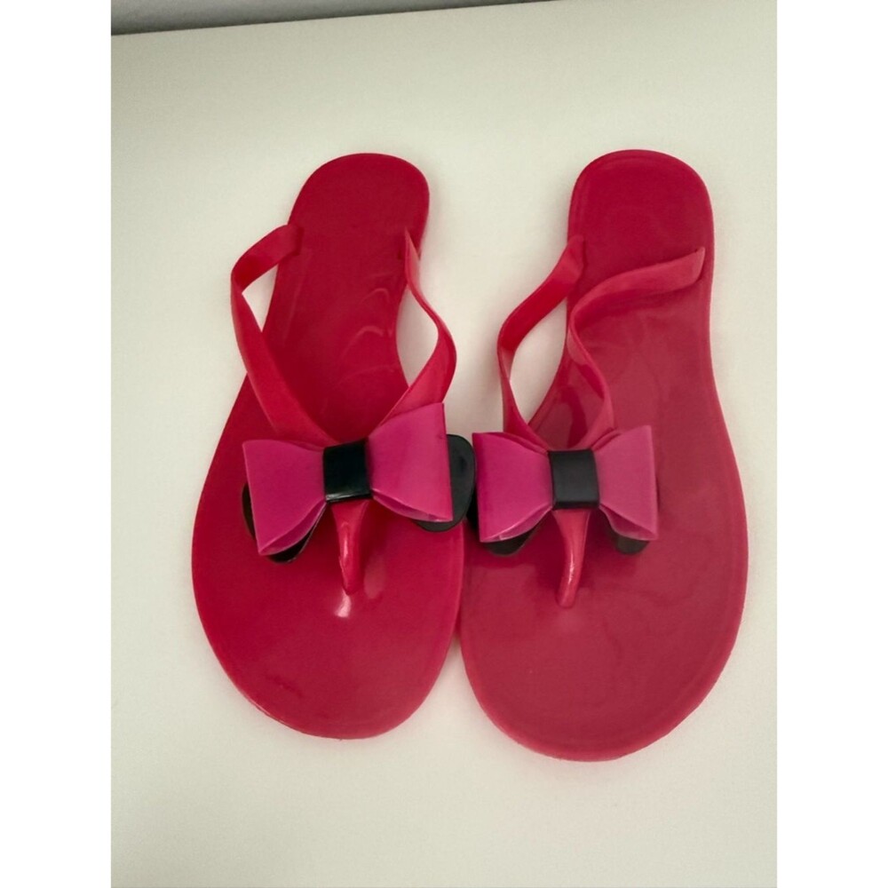 Women’s Pink Bow Flip Flop Sandals